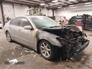 2004 Nissan Maxima SE with VIN 1N4BA41E04C859963, listed as a IAAI auction lot 41567245 with 1 mi miles. Bid and sale history available at carsss.com. Image 1.