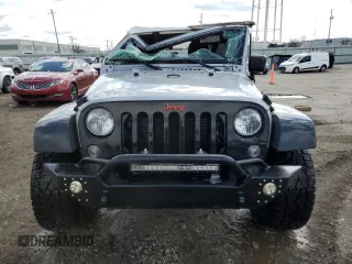 2016 Jeep Wrangler Unlimited Sport with VIN 1C4BJWDG1GL146772, listed as a Copart auction lot 49782385 with 87,286 mi miles and Salvage Title. Bid and sale history available at DreamBid. Image 5.