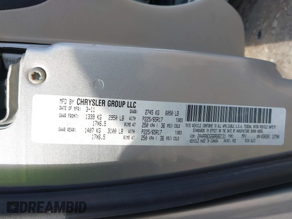 2011 Chrysler Town & Country Touring L with VIN 2A4RR8DG6BR682131, listed as a IAAI auction lot 41897000 with 137,673 mi miles and . Bid and sale history available at DreamBid. Image 9.