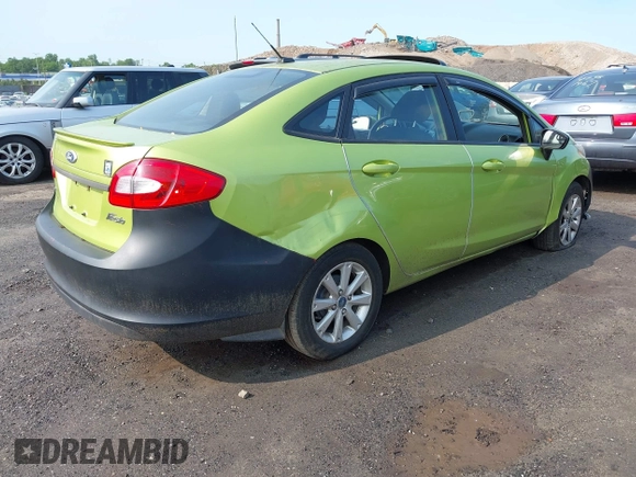 2011 Ford Fiesta SE z VIN 3FADP4BJ7BM122774, wystawiony jako IAAI lot #42392327 z przebiegiem 174 764 mil mil oraz . Historia ofert i sprzedaży dostępna na DreamBid. Obrazek 4.