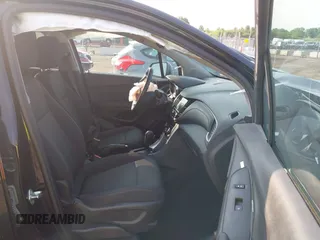 2020 Chevrolet Trax LT with VIN 3GNCJLSB4LL232237, listed as a IAAI auction lot 42481748 with 46,970 mi miles and . Bid and sale history available at DreamBid. Image 5.
