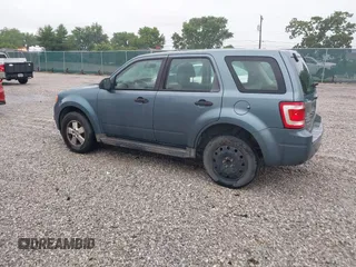 2010 Ford Escape XLS with VIN 1FMCU0C72AKC68835, listed as a IAAI auction lot 42387064 with 116,065 mi miles and . Bid and sale history available at DreamBid. Image 3.