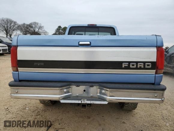 1996 Ford F-250 with VIN 1FTHX26G4TEB59478, listed as a Copart auction lot 46535425 with 132,504 mi miles and Salvage title. Bid and sale history available at DreamBid. Image 6.