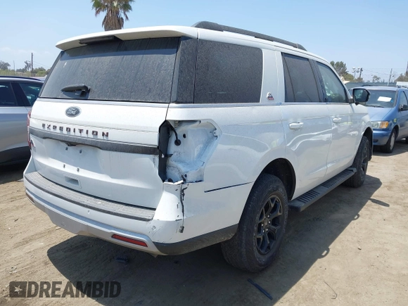2023 Ford Expedition Timberline with VIN 1FMJU1RGXPEA34504, listed as a IAAI auction lot 42583531 with 18,986 mi miles and . Bid and sale history available at DreamBid. Image 4.