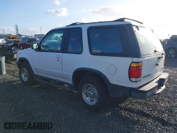 1997 Ford Explorer with VIN 1FMCU22X1VUB65493, listed as a IAAI auction lot 41635783 with 341,719 mi miles and . Bid and sale history available at DreamBid. Image 3.