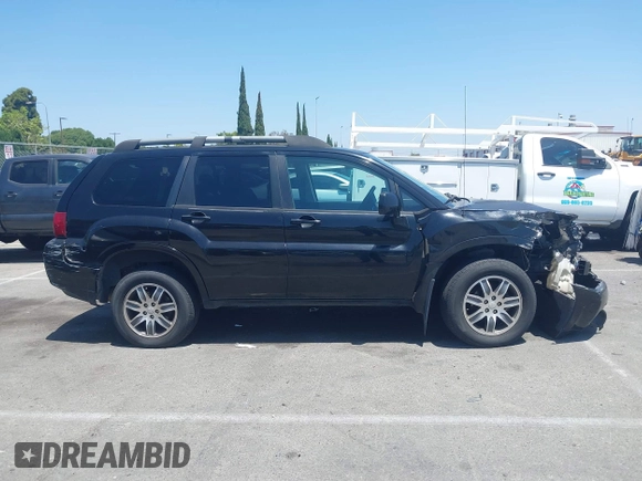 2008 Mitsubishi Endeavor SE with VIN 4A4MM31S48E040841, listed as a IAAI auction lot 42516117 with 175,924 mi miles and . Bid and sale history available at DreamBid. Image 14.