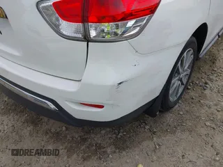 2016 Nissan Pathfinder S z VIN 5N1AR2MN8GC662540, wystawiony jako IAAI lot #42632335 z przebiegiem 196 810 mil mil oraz . Historia ofert i sprzedaży dostępna na DreamBid. Obrazek 12.