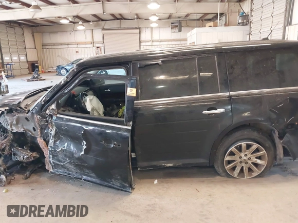 2009 Ford Flex SEL with VIN 2FMEK62C59BA22352, listed as a IAAI auction lot 41537506 with 1 mi miles. Bid and sale history available at carsss.com. Image 13.