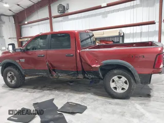 2011 Ram 2500 SLT with VIN 3D7TT2CT2BG604479, listed as a IAAI auction lot 41495532 with 114,707 mi miles. Bid and sale history available at carsss.com. Image 14.