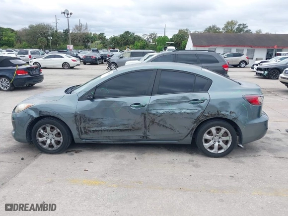 2012 Mazda Mazda3 i Sport with VIN JM1BL1UF2C1637863, listed as a IAAI auction lot 41656805 with NaN miles. Bid and sale history available at carsss.com. Image 14.