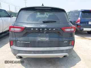 2023 Ford Escape с VIN 1FMCU0JZXPUA30782, выставлен на аукционе IAAI как лот 42275214 с пробегом 37 403 миль миль и . История ставок и продаж доступна на DreamBid. Изображение 16.
