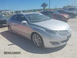 2014 Lincoln MKZ with VIN 3LN6L2J96ER817180, listed as a IAAI auction lot 41747304 with 97,355 mi miles. Bid and sale history available at carsss.com. Image 6.
