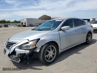 2013 Nissan Altima 2.5 SL with VIN 1N4AL3AP1DC149214, listed as a Copart auction lot 52717905 with 100,588 mi miles and Salvage Title. Bid and sale history available at carsss.com. Image 1.