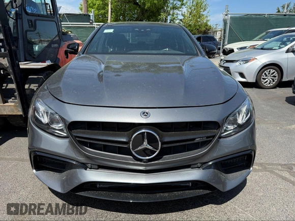 2018 Mercedes-Benz E-Class AMG E 63 S with VIN WDDZF8KB8JA286605, listed as a IAAI auction lot 42166486 with 53,430 mi miles. Bid and sale history available at carsss.com. Image 12.