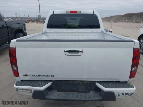 2011 Chevrolet Colorado LT w/1LT with VIN 1GCDSCFE1B8115047, listed as a IAAI auction lot 41382515 with 121,840 mi miles. Bid and sale history available at carsss.com. Image 16.