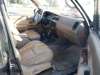 1997 Toyota 4Runner Limited with VIN JT3HN87R1V0079567, listed as a IAAI auction lot 41725597 with 291,662 mi miles. Bid and sale history available at carsss.com. Image 5.
