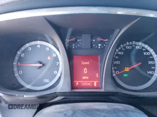 2010 GMC Terrain SLT-1 with VIN 2CTALFEW7A6323325, listed as a Copart auction lot 84286704 with 225,246 mi miles and Salvage title. Bid and sale history available at DreamBid. Image 9.