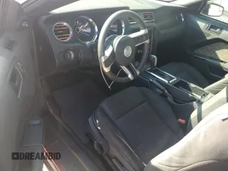 2014 Ford Mustang V6 with VIN 1ZVBP8AM9E5330246, listed as a Copart auction lot 53887865 with 118,583 mi miles and Salvage Title. Bid and sale history available at carsss.com. Image 8.