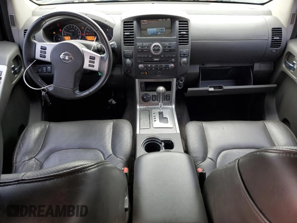 2012 Nissan Pathfinder LE z VIN 5N1AR1NB5CC632646, wystawiony jako Copart lot #51058235 z przebiegiem 157 147 mil mil oraz Szkoda całkowita • Salvage title. Historia ofert i sprzedaży dostępna na DreamBid. Obrazek 8.