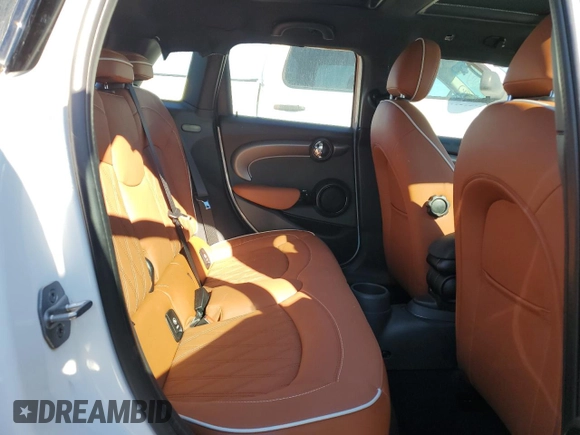 2024 MINI Hardtop 4 Door Cooper Classic with VIN WMW33DK00R2U88843, listed as a Copart auction lot 82409674 with 6,701 mi miles and Salvage Title. Bid and sale history available at DreamBid. Image 10.