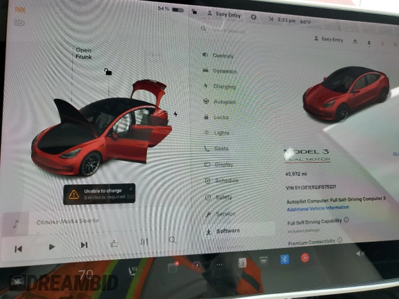 2018 Tesla Model 3 Long Range Battery z VIN 5YJ3E1EB2JF075221, wystawiony jako Copart lot #53571425 z przebiegiem 45 927 mil mil oraz Szkoda całkowita • Salvage title. Historia ofert i sprzedaży dostępna na DreamBid. Obrazek 9.
