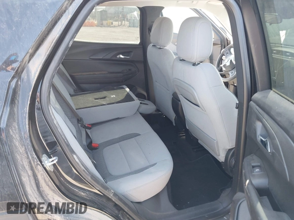 2021 Chevrolet TrailBlazer LS with VIN KL79MMS25MB171335, listed as a IAAI auction lot 42160839 with 5,033 mi miles. Bid and sale history available at carsss.com. Image 8.