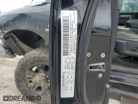2014 Ram 2500 SLT with VIN 3C6UR5DL1EG213543, listed as a Copart auction lot 81848034 with 164,619 mi miles and Salvage title. Bid and sale history available at DreamBid. Image 14.