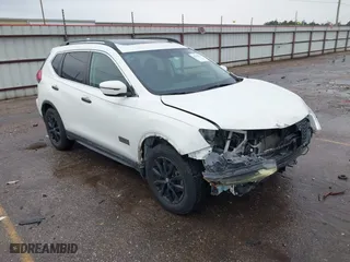 2017 Nissan Rogue SL with VIN 5N1AT2MT5HC771751, listed as a IAAI auction lot 41313785 with 57,616 mi miles. Bid and sale history available at carsss.com. Image 1.