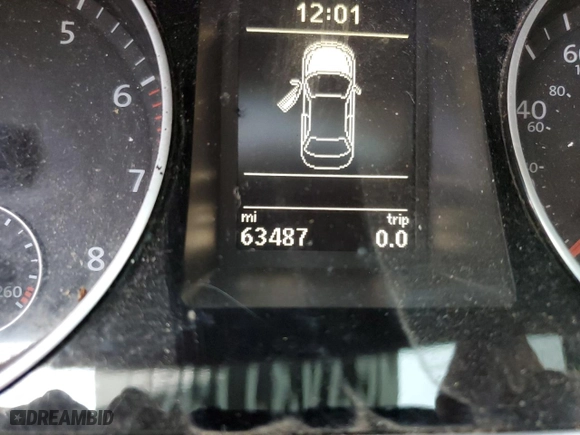 2015 Volkswagen CC R-Line with VIN WVWBN7AN7FE802991, listed as a Copart auction lot 67431132 with 63,487 mi miles. Bid and sale history available at carsss.com. Image 8.