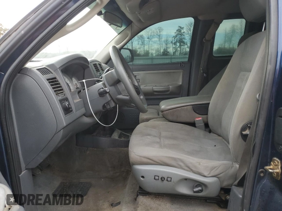 2006 Dodge Dakota SLT with VIN 1D7HE42K86S623895, listed as a Copart auction lot 46522935 with 240,539 mi miles and Non Repairable. Bid and sale history available at carsss.com. Image 7.
