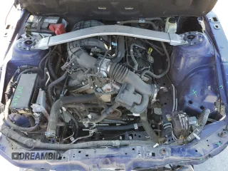 2014 Ford Mustang V6 с VIN 1ZVBP8EM1E5288228, выставлен на аукционе Copart как лот 44343765 с пробегом 153 566 миль миль и Чистый • Clean title. История ставок и продаж доступна на DreamBid. Изображение 11.