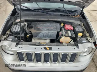 2018 Jeep Renegade Latitude with VIN ZACCJABB5JPG99197, listed as a Copart auction lot 61562795 with 134,152 mi miles and Salvage title. Bid and sale history available at DreamBid. Image 12.