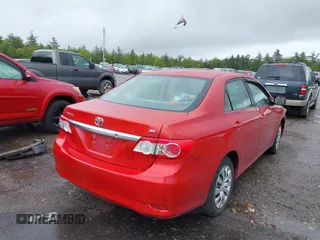 2013 Toyota Corolla L z VIN 2T1BU4EE7DC944351, wystawiony jako IAAI lot #42317905 z przebiegiem 115 632 mil mil oraz . Historia ofert i sprzedaży dostępna na DreamBid. Obrazek 4.