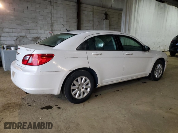 2008 Chrysler Sebring LX z VIN 1C3LC46J78N197778, wystawiony jako Copart lot #56475565 z przebiegiem 65 369 mil mil oraz Tytuł czysty. Historia ofert i sprzedaży dostępna na DreamBid. Obrazek 3.