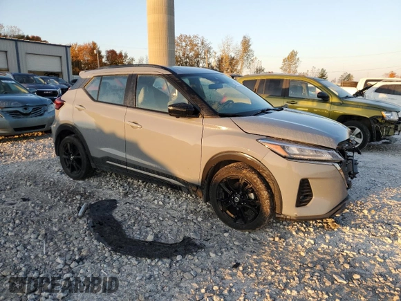 2021 Nissan Kicks SR with VIN 3N1CP5DV2ML561808, listed as a Copart auction lot 76623724 with 43,218 mi miles and Non Repairable. Bid and sale history available at DreamBid. Image 4.