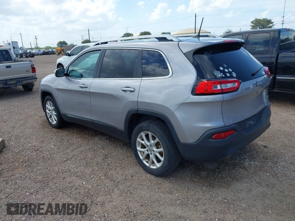 2018 Jeep Cherokee Latitude Tech Connect z VIN 1C4PJLCB5JD568524, wystawiony jako IAAI lot #42542664 z przebiegiem 82 370 mil mil oraz . Historia ofert i sprzedaży dostępna na DreamBid. Obrazek 3.