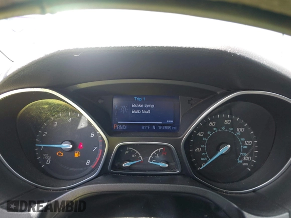 2013 Ford Focus SE with VIN 1FADP3F2XDL152112, listed as a IAAI auction lot 41839118 with 157,609 mi miles. Bid and sale history available at carsss.com. Image 7.