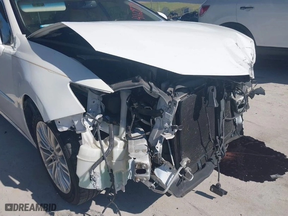 2015 Lexus ES 350 with VIN JTHBK1GG4F2186505, listed as a IAAI auction lot 41687598 with NaN miles. Bid and sale history available at carsss.com. Image 19.