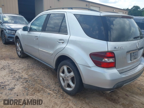 2008 Mercedes-Benz M 350 с VIN 4JGBB86E68A413949, выставлен на аукционе IAAI как лот 42452820 с пробегом 145 765 миль миль и . История ставок и продаж доступна на DreamBid. Изображение 3.