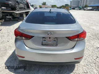 2015 Hyundai Elantra SE z VIN 5NPDH4AE7FH567958, wystawiony jako Copart lot #58691075 z przebiegiem 146 970 mil mil oraz Tytuł czysty. Historia ofert i sprzedaży dostępna na DreamBid. Obrazek 6.