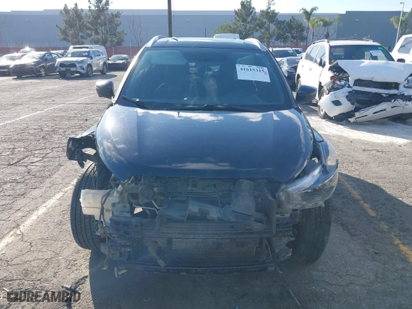 2018 Nissan Kicks SR with VIN 3N1CP5CU2JL511575, listed as a IAAI auction lot 41615315 with 175,722 mi miles. Bid and sale history available at carsss.com. Image 13.