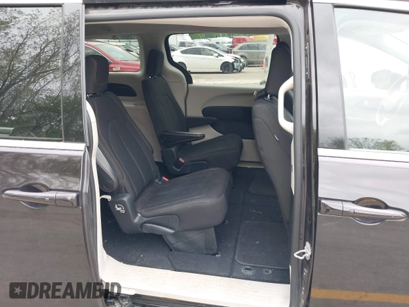 2017 Chrysler Pacifica Touring with VIN 2C4RC1DG9HR620973, listed as a IAAI auction lot 42250448 with 108,863 mi miles and . Bid and sale history available at DreamBid. Image 8.