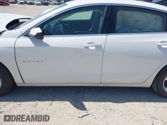 2020 Chevrolet Malibu LS with VIN 1G1ZC5ST3LF047312, listed as a IAAI auction lot 42109712 with 53,525 mi miles and . Bid and sale history available at DreamBid. Image 14.