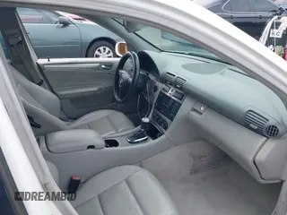 2005 Mercedes-Benz C 230 Kompressor with VIN WDBRF40J45F716960, listed as a IAAI auction lot 42773363 with 270,603 mi miles and . Bid and sale history available at DreamBid. Image 5.