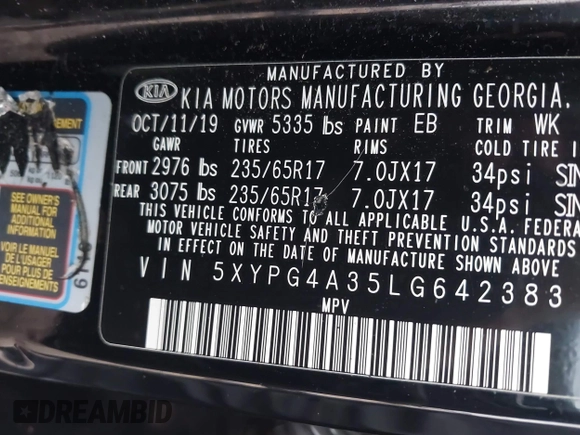 2020 Kia Sorento LX with VIN 5XYPG4A35LG642383, listed as a IAAI auction lot 41232335 with 61,802 mi miles. Bid and sale history available at carsss.com. Image 9.