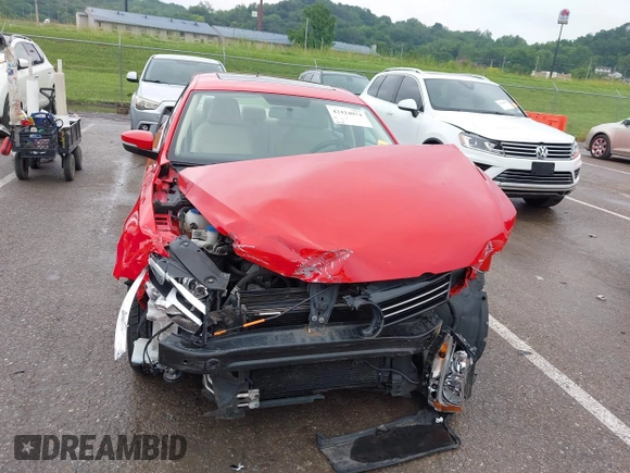 2014 Volkswagen Jetta TDI w/Premium/Nav with VIN 3VWLL7AJ4EM383351, listed as a IAAI auction lot 42424074 with 66,824 mi miles and . Bid and sale history available at DreamBid. Image 13.