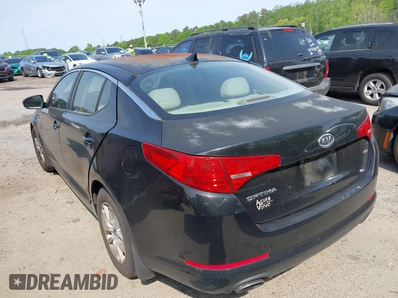 2011 Kia Optima LX with VIN KNAGM4A71B5055033, listed as a IAAI auction lot 42047870 with 286,173 mi miles and . Bid and sale history available at carsss.com. Image 3.