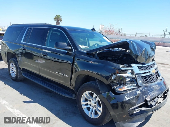 2018 Chevrolet Suburban LS z VIN 1GNSKGKC6JR150248, wystawiony jako IAAI lot #42219120 z przebiegiem 48 321 mil mil oraz . Historia ofert i sprzedaży dostępna na DreamBid. Obrazek 1.