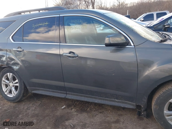 2012 Chevrolet Equinox LT w/2LT with VIN 2GNFLPE58C6301973, listed as a IAAI auction lot 41581098 with 218,446 mi miles. Bid and sale history available at carsss.com. Image 13.