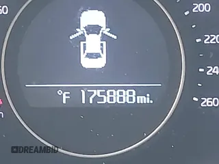 2015 Kia Optima EX с VIN 5XXGN4A7XFG417202, выставлен на аукционе IAAI как лот 42384510 с пробегом 175 888 миль миль и . История ставок и продаж доступна на DreamBid. Изображение 15.